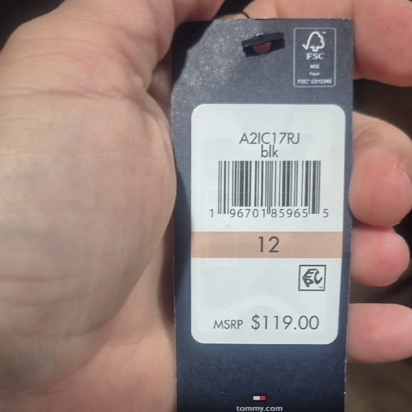 Tommy Hilfiger Black Garment - Picture 4 of 8